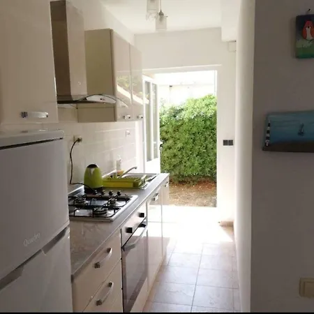 Ferienwohnung Fuer 3 Personen Ca 36 Qm In Orebic, Dalmatien Sueddalmatien *